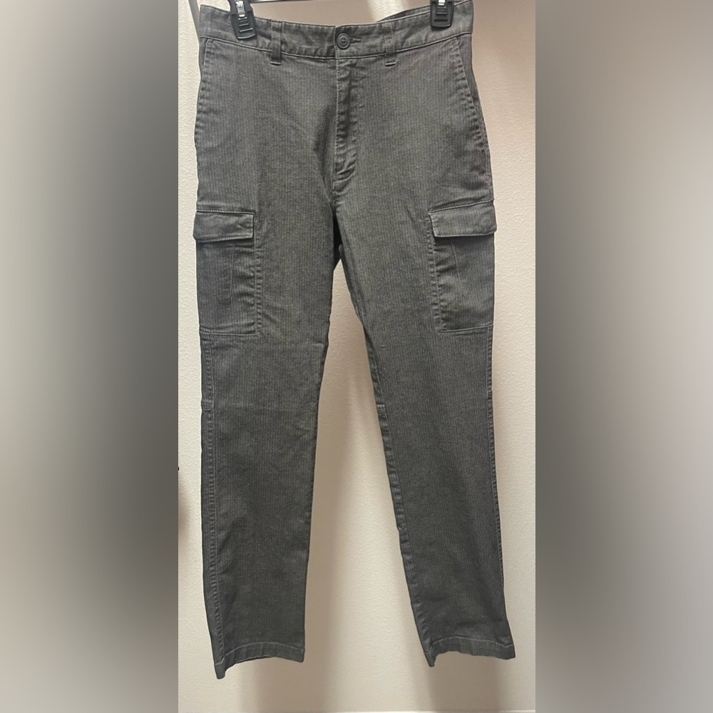 GOODFELLOW Mens 32 x 32 Gray Slim Cargo Style Jeans Used in good condition